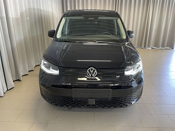 Volkswagen Caddy Maxi 2 of 16
