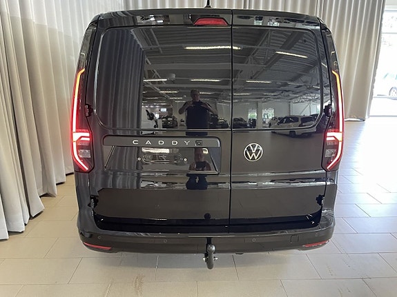Volkswagen Caddy Maxi 6 of 16
