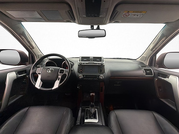 Toyota Land Cruiser 13 of 30