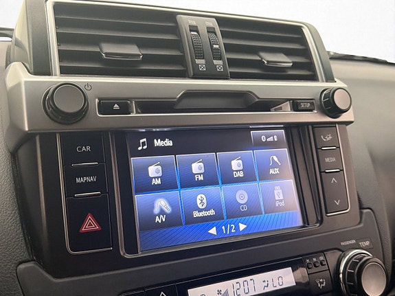 Toyota Land Cruiser 21 of 30