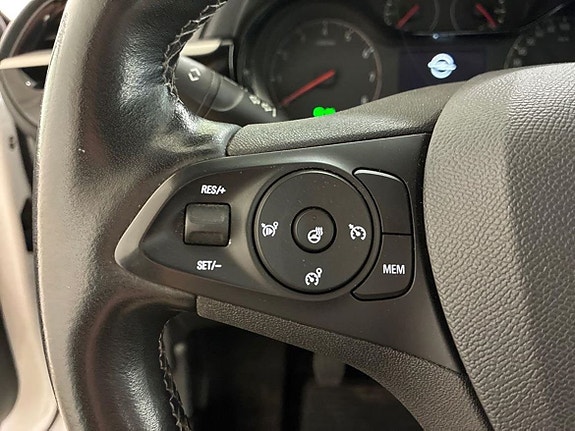 Opel Corsa 14 of 17