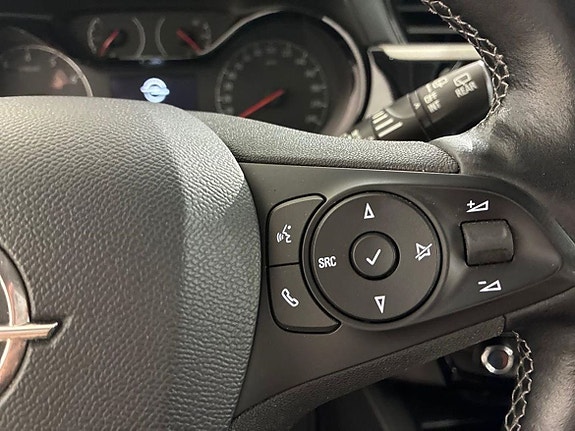 Opel Corsa 15 of 17