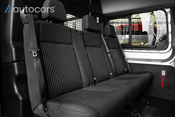 Ford Transit 25 of 27