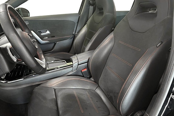 Mercedes-Benz A200 11 of 14