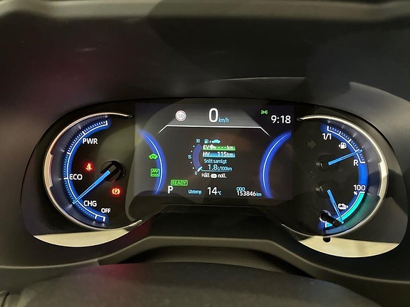 Toyota RAV4 13 of 17