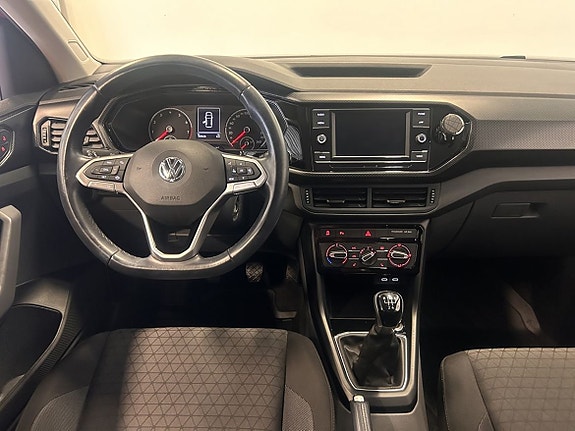 Volkswagen T-Cross 9 of 16