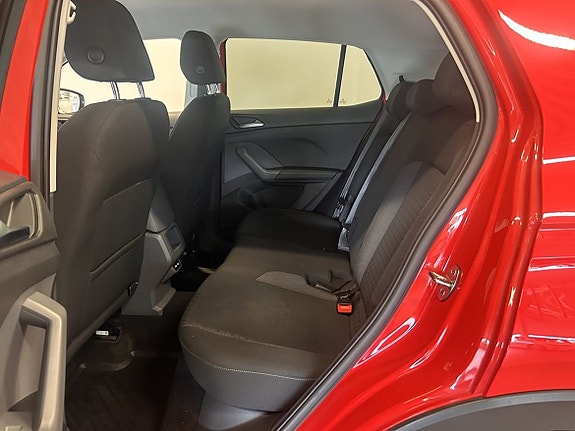 Volkswagen T-Cross 8 of 16