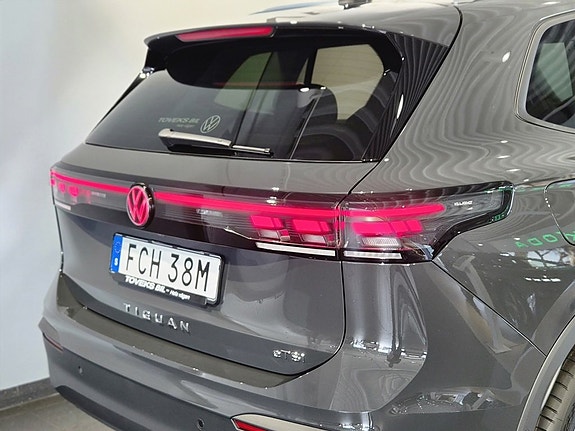 Volkswagen Tiguan 6 of 22