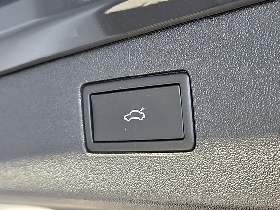 Volkswagen Tiguan 22 of 22