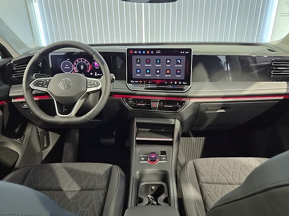 Volkswagen Tiguan 9 of 22