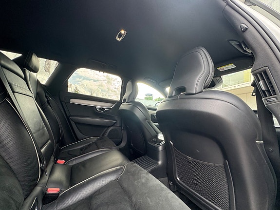 Volvo V90 16 of 22