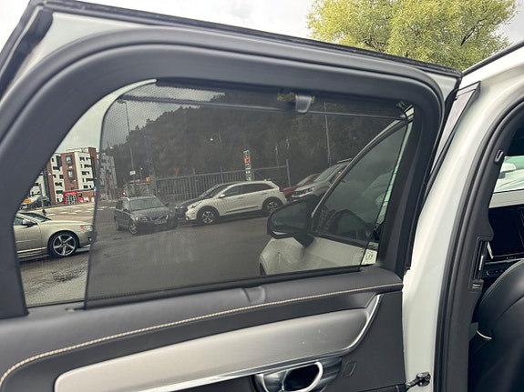 Volvo V90 17 of 22