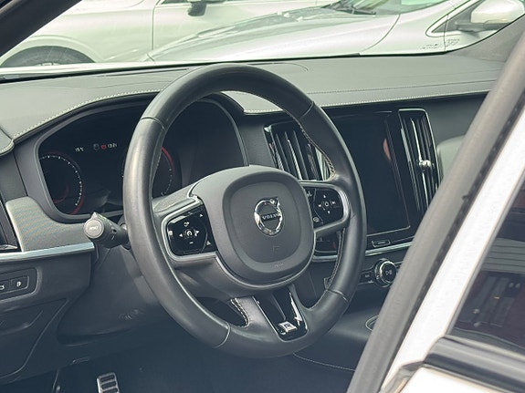 Volvo V90 15 of 22