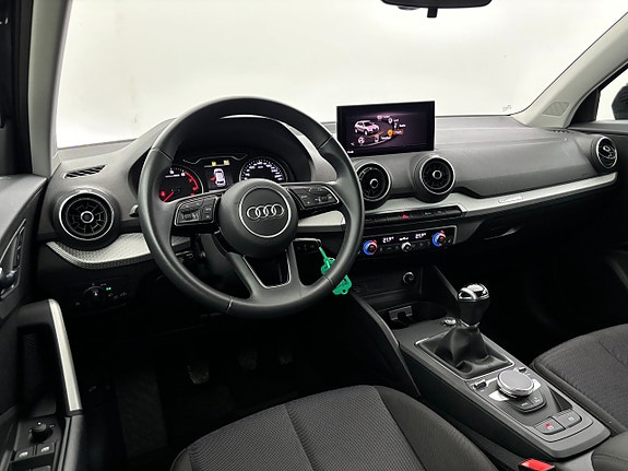 Audi Q2 14 of 22