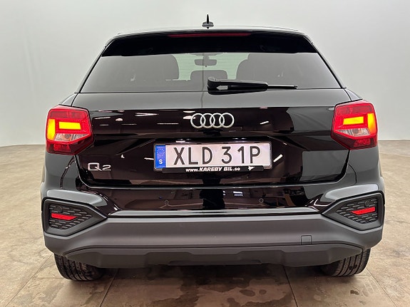 Audi Q2 5 of 22