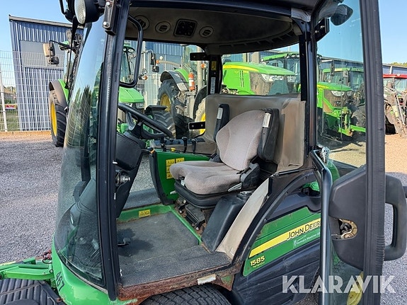 Redskapsbärare John Deere 1585 Terrain Cut 6 of 6