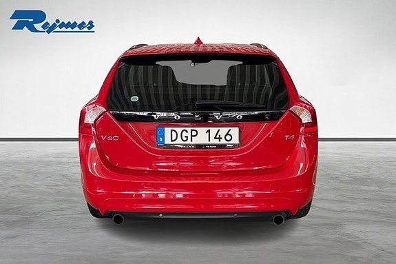Volvo V60 24 of 27