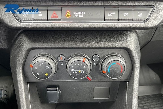 Dacia Sandero 15 of 23
