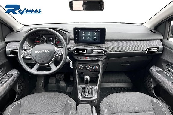 Dacia Sandero 8 of 23