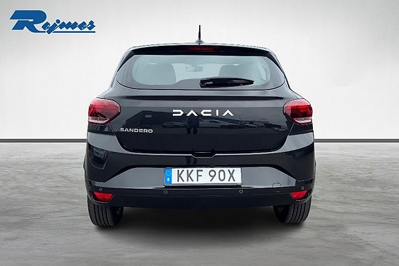 Dacia Sandero 4 of 23
