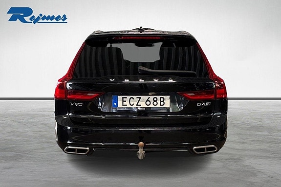 Volvo V90 28 of 30