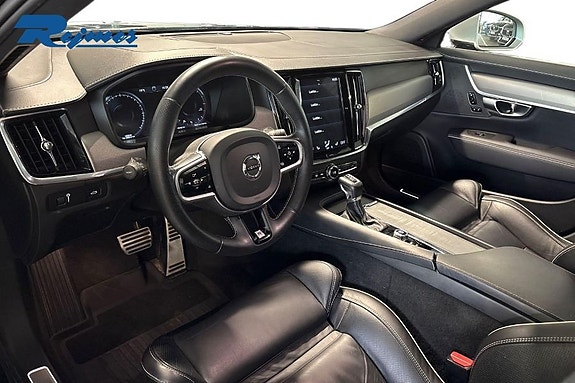 Volvo V90 6 of 30