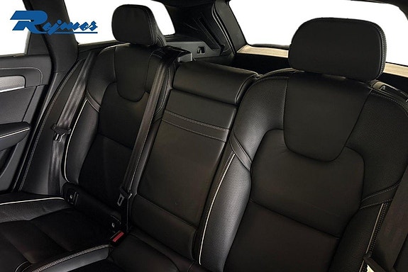 Volvo V90 23 of 30