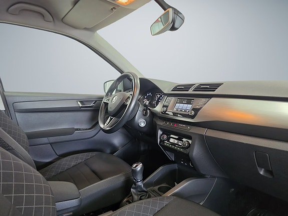 Skoda Fabia 19 of 21
