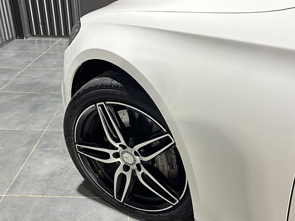 Mercedes-Benz E350 d 9 of 25