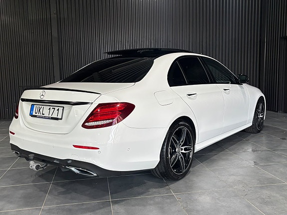 Mercedes-Benz E350 d 4 of 25