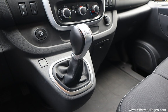 Renault Trafic 18 of 19