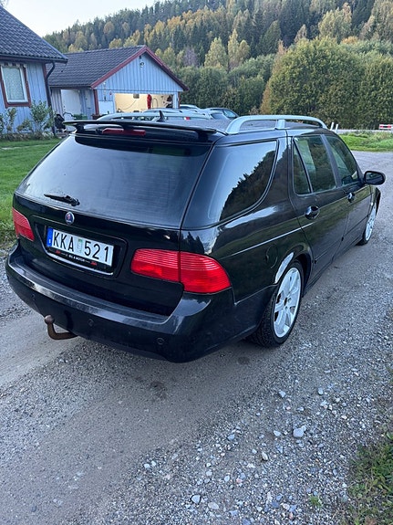 Saab 9-5 3 of 9
