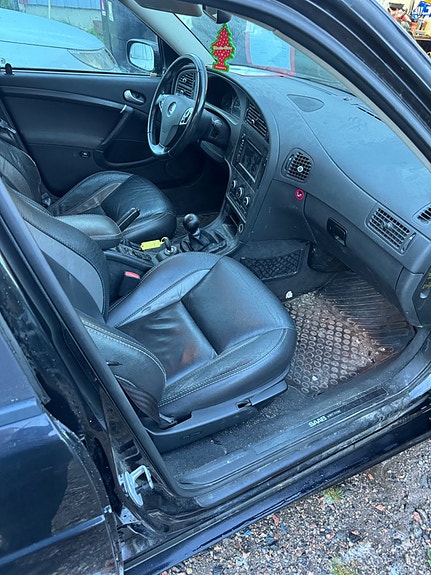 Saab 9-5 6 of 9