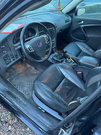 Saab 9-5 5 of 9