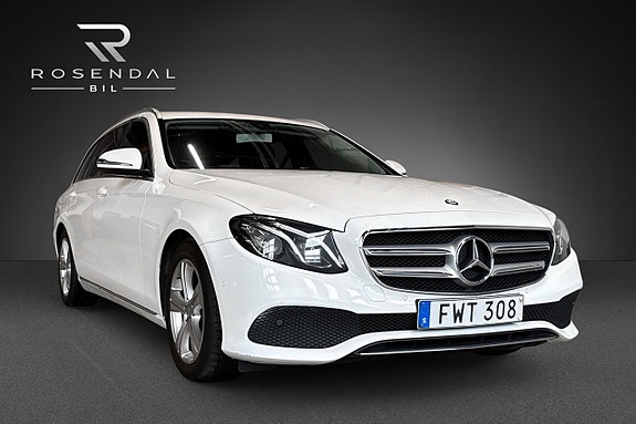 Mercedes-Benz E220 7 of 17