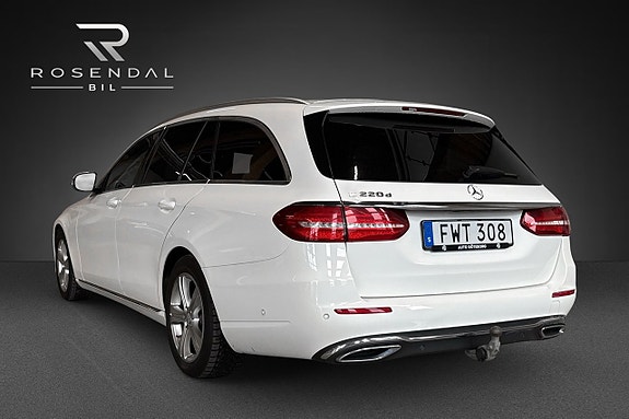 Mercedes-Benz E220 4 of 17