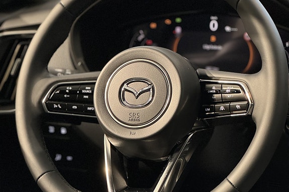 Mazda CX-60 11 of 14