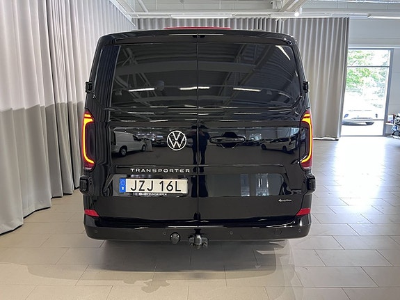 Volkswagen Transporter 6 of 14