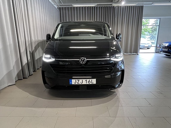 Volkswagen Transporter 2 of 14
