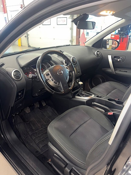 Nissan Qashqai 2 of 8