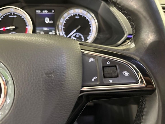 Skoda Superb 12 of 14