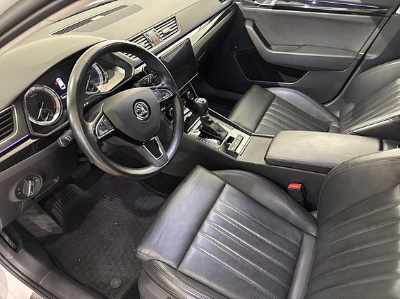 Skoda Superb 6 of 14