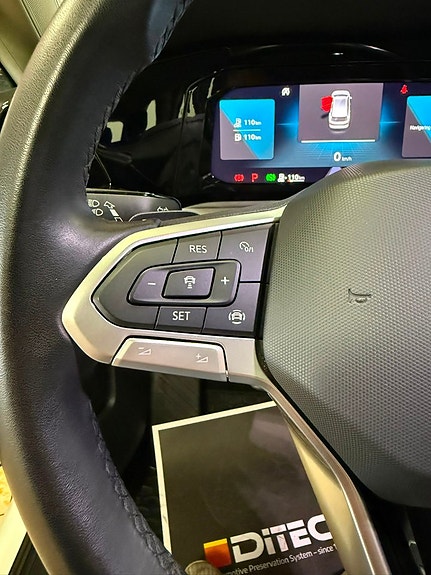 Volkswagen Golf I 22 of 26