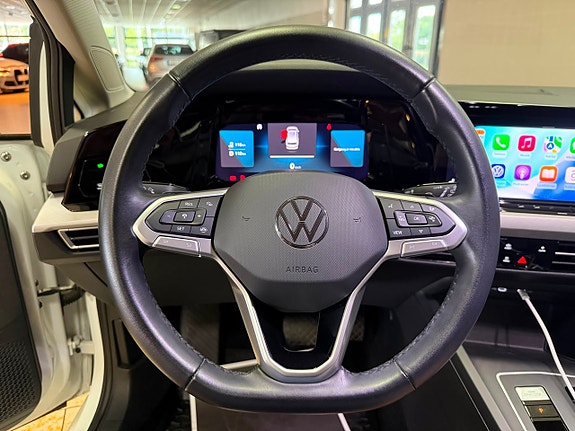 Volkswagen Golf I 19 of 26
