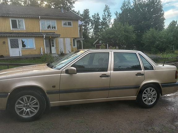 Volvo 850 5 of 6