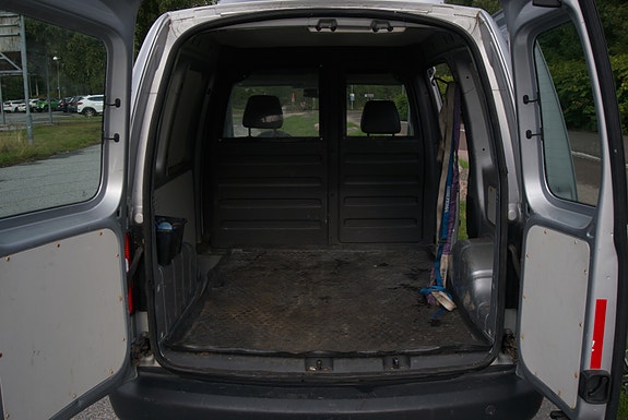 Volkswagen Caddy 8 of 9
