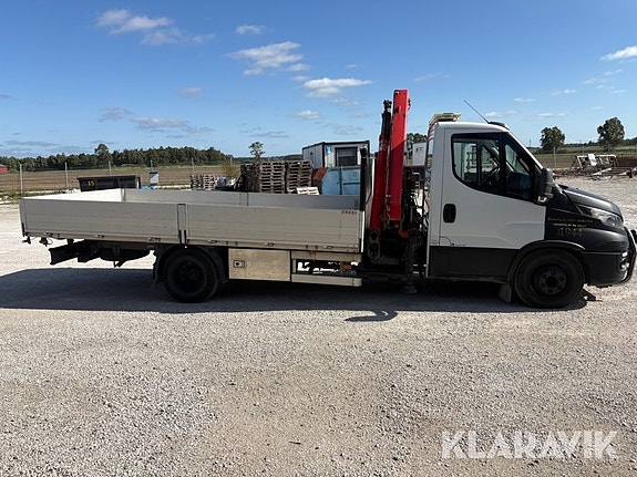 Flakbil Iveco Daily 70-170 med kran 4 of 6