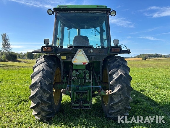 Traktor John Deere 4040 4 of 6