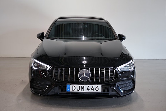 Mercedes-Benz CLA200 4 of 24