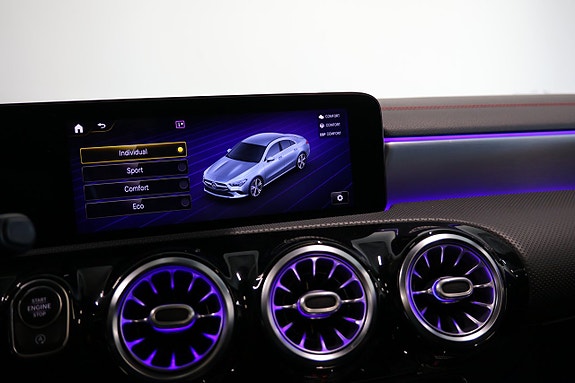 Mercedes-Benz CLA200 19 of 24